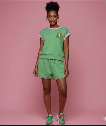 The Quilted Ivy Short Set in green
