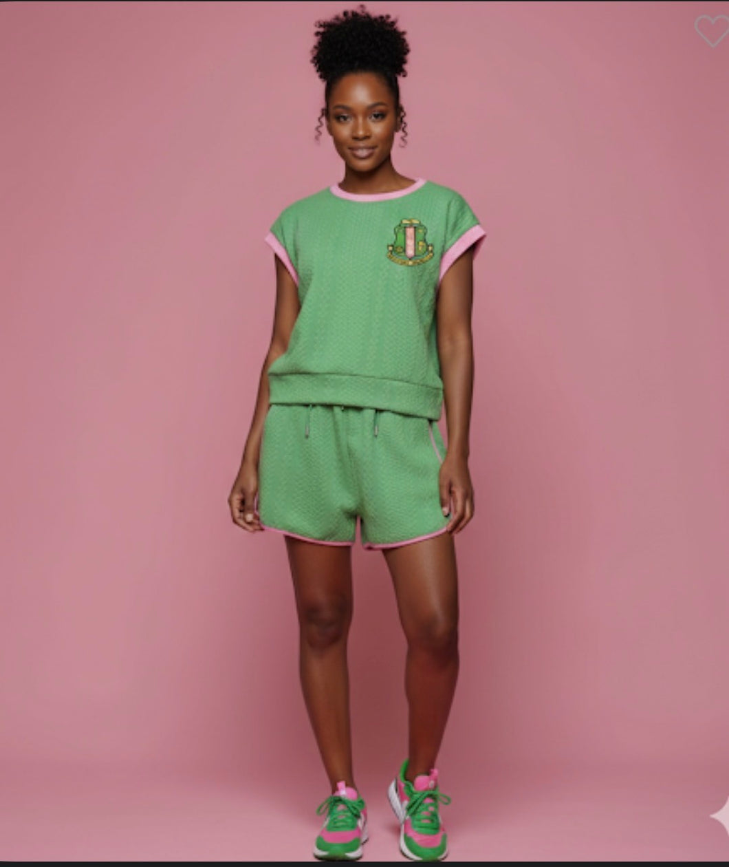 The Quilted Ivy Short Set in green