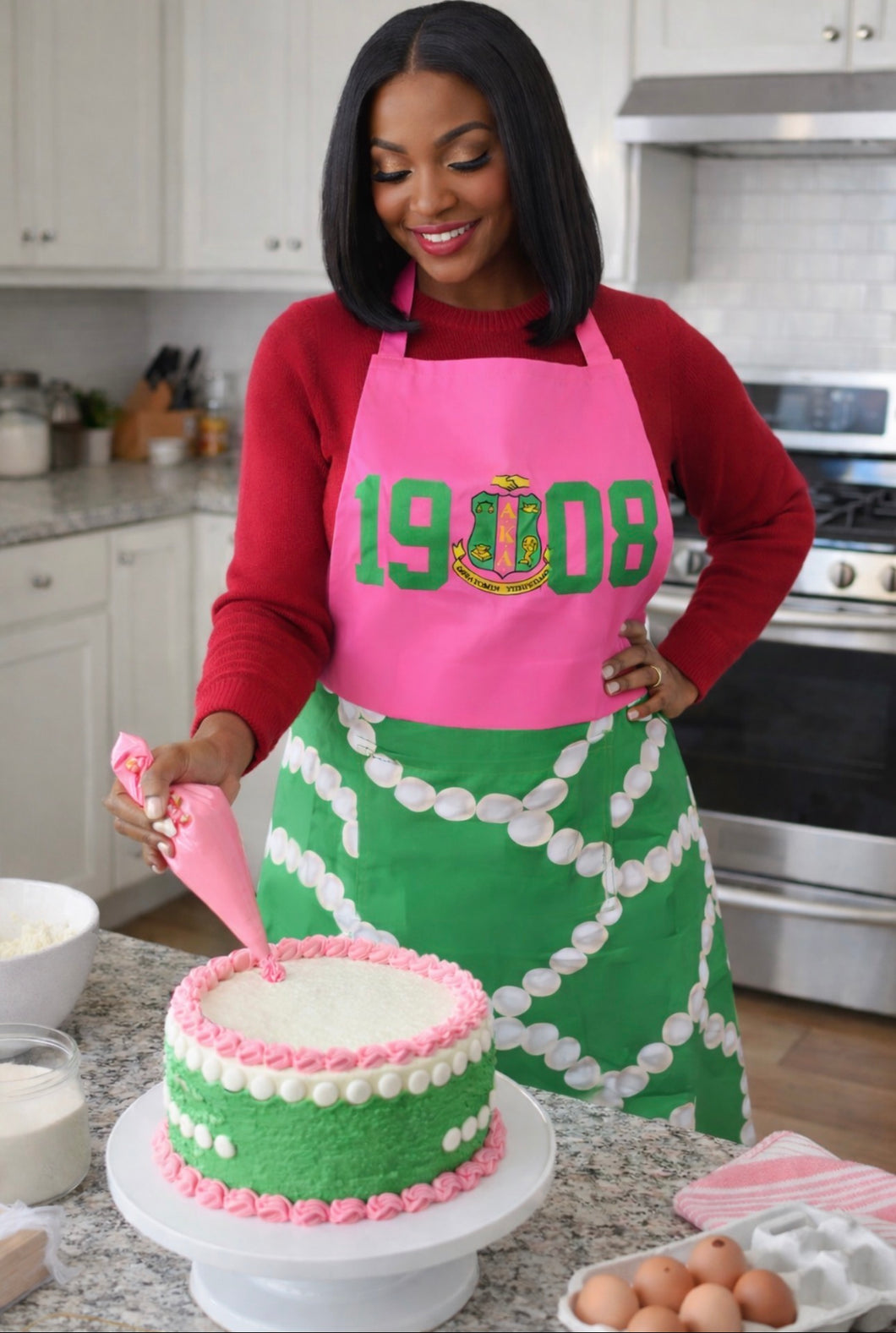 The 1908 signature Hostess Apron